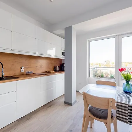 Horyzont - Kapitanski Mostek- Blisko Portu- Mozliwosc Wykupienia Sniadania Kolberg