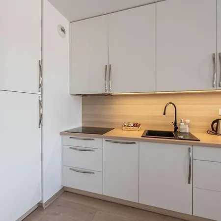 Horyzont - Kapitanski Mostek- Blisko Portu- Mozliwosc Wykupienia Sniadania Apartment