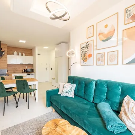 Apartment Horyzont - Kapitanski Mostek- Blisko Portu- Mozliwosc Wykupienia Sniadania