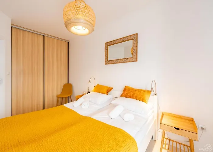 Horyzont - Kapitanski Mostek- Blisko Portu- Mozliwosc Wykupienia Sniadania *