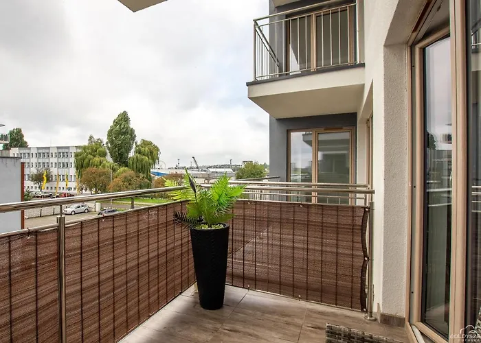 Horyzont - Kapitanski Mostek- Blisko Portu- Mozliwosc Wykupienia Sniadania Kolberg