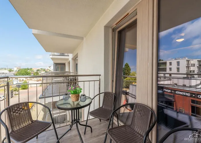 Horyzont - Kapitanski Mostek- Blisko Portu- Mozliwosc Wykupienia Sniadania * Kolberg